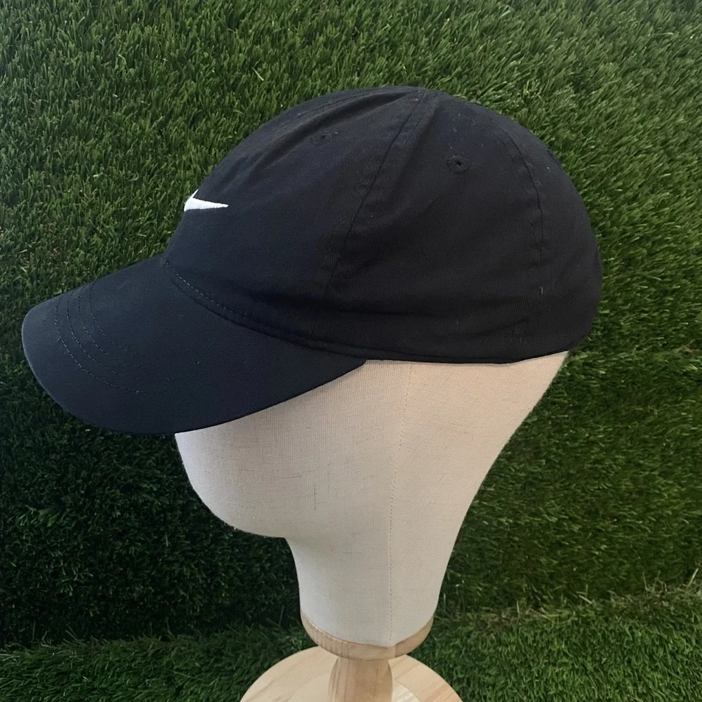 Nike Club Cap Kids Youth Swoosh Adjustable Hat Black White Size 4-7